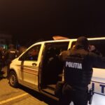 Jocuri de noroc ilegale și posesie de armă albă descoperite într-un bar din Râmnicu Vâlcea