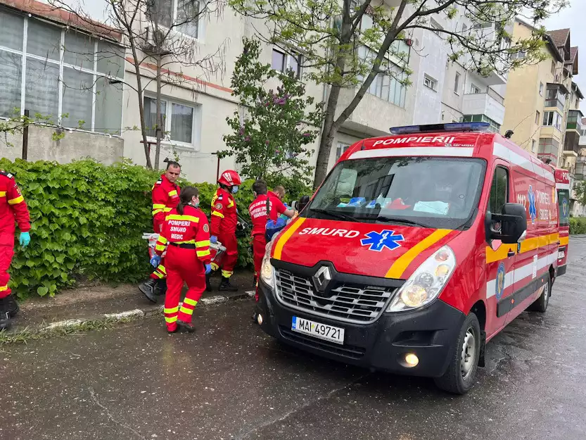 Pompieri isu smurd 1