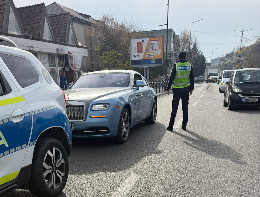 8F591210-DF50-44F5-8FAE-5D8B87055D5F