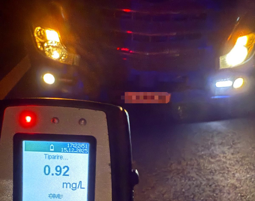 94B75D18-306F-4DC7-A505-69154EC7AB3E