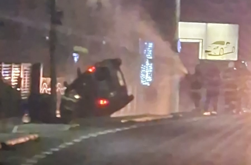 D1F2AEB1-C99F-42A4-B5FE-B0BD398116BF