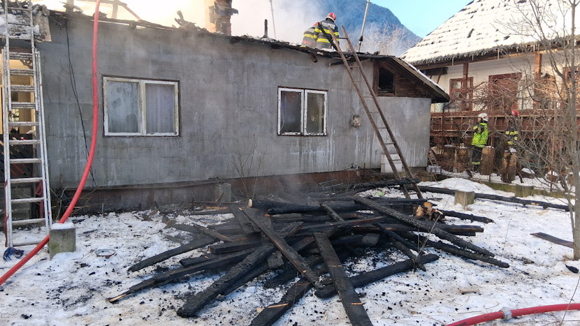 98A11C86-287D-4221-AEE4-9F1DC0E5612D