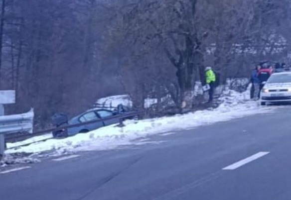 f7861d91-9f8b-44eb-8483-3d761f5faf47