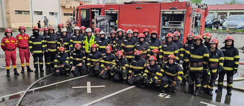 0CC49CC9-3405-4415-A9E1-EAEAA9F10AA8