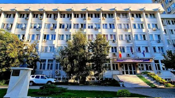 4CC3D7F2-0784-4C11-9054-B66C1FC5F500