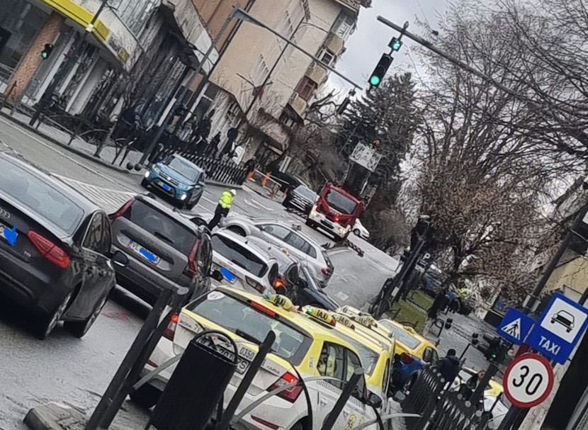 DB8C04A5-065E-4291-9DCF-73C6B4BDE88F