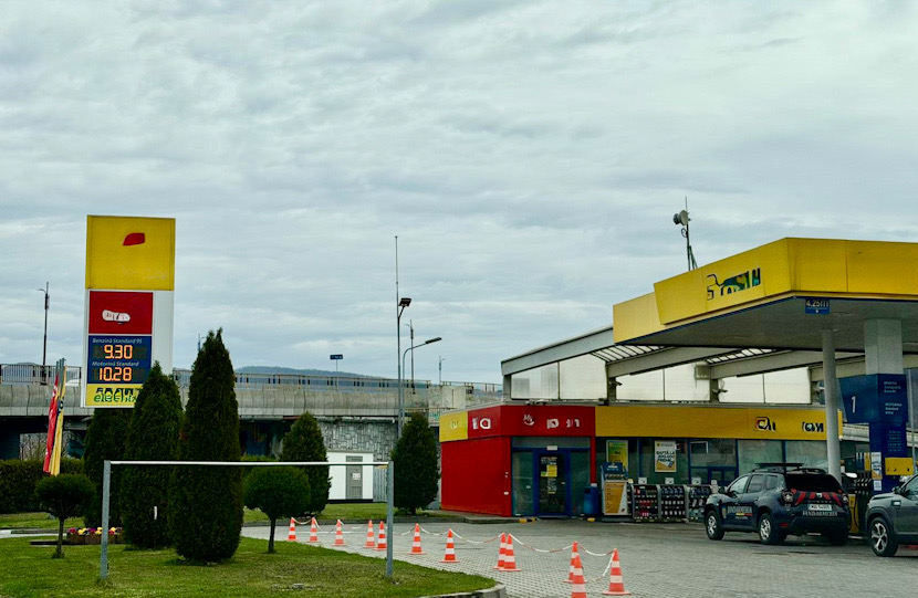 Ședință fără rezultat la Guvern pentru criza carburanților. Asta în timp ce prețurile continuă să crească