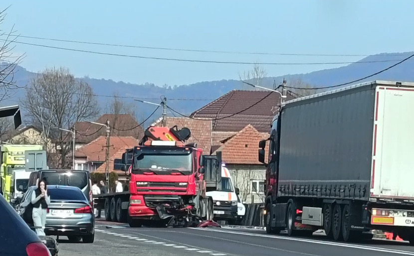 4D08BBD1-6145-424C-A349-C04D1DA6A081