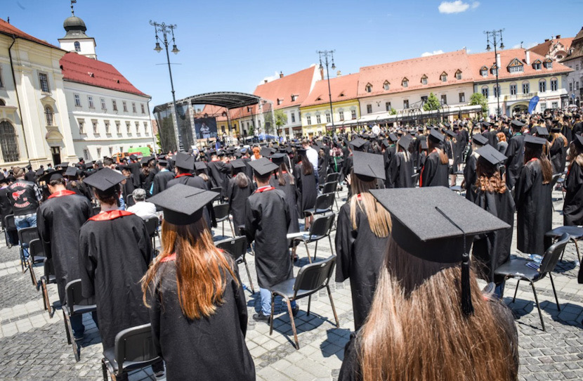 Universitatea „Lucian Blaga” din Sibiu crește taxele: ce trebuie să știe tinerii din Vâlcea