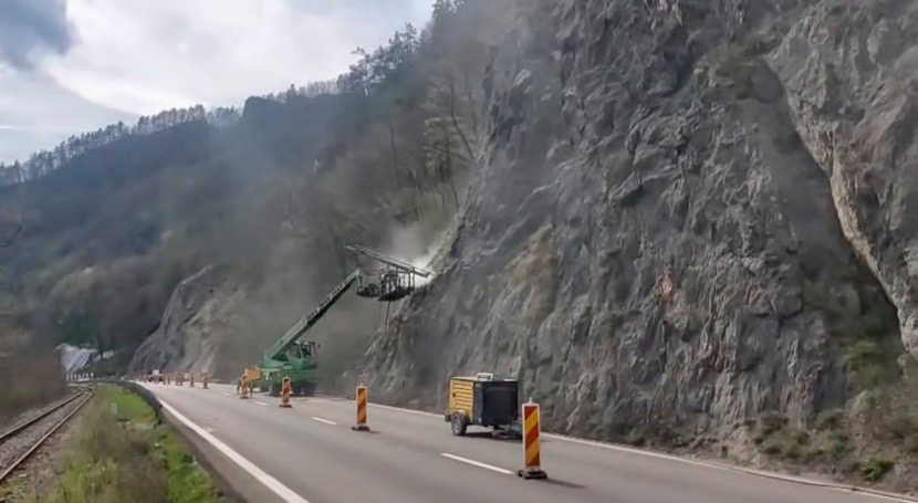 Lucrari pe Valea Oltului