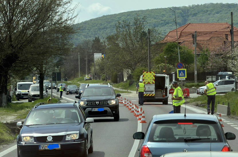 EC060C54-EBD8-4424-8602-5F3A14BE1EBE